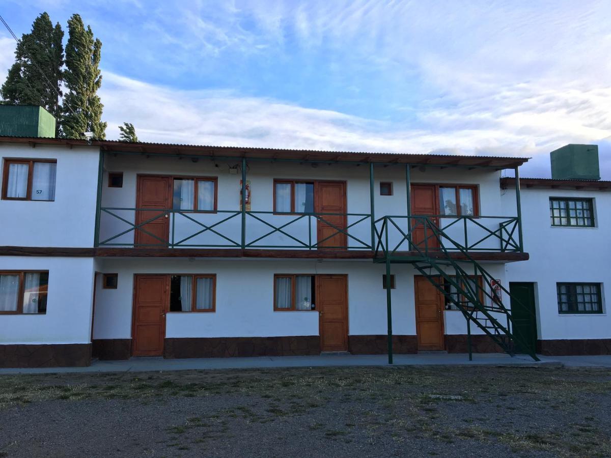 Los Dos Pinos El Calafate Exterior foto